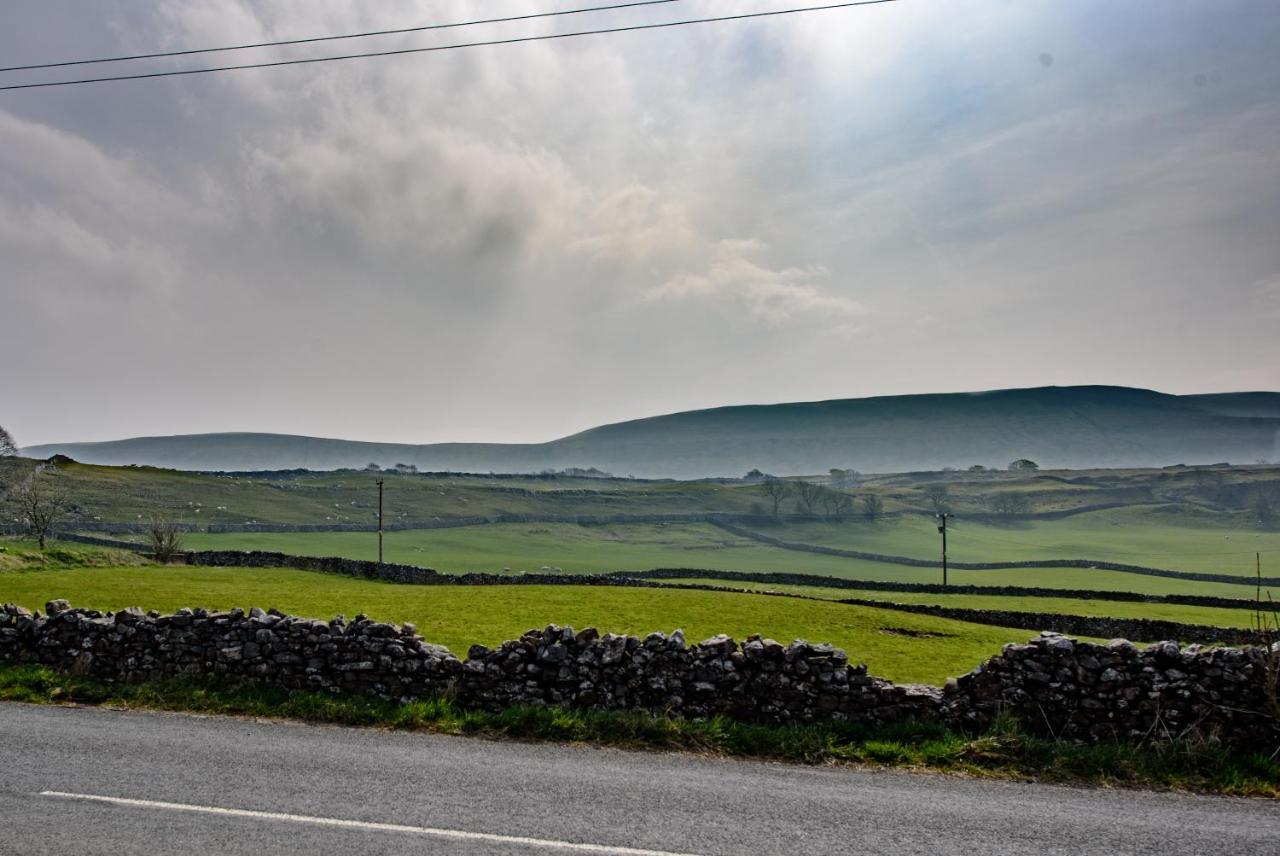 Old School House - Yorkshire Three Peaks Challenge Weathercote Esterno foto